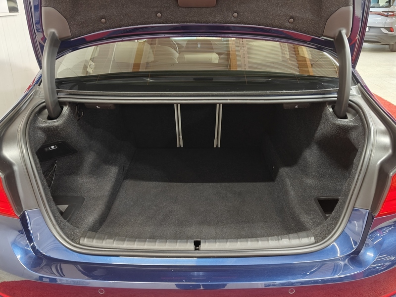 BMW 520 vaihtoauto
