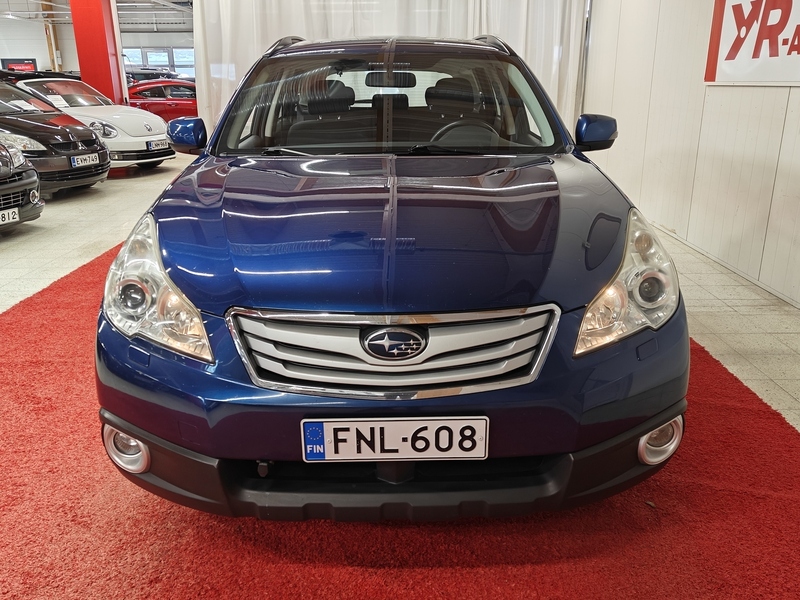 Subaru Legacy vaihtoauto