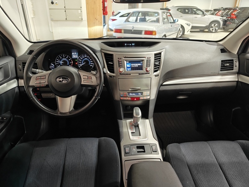 Subaru Legacy vaihtoauto