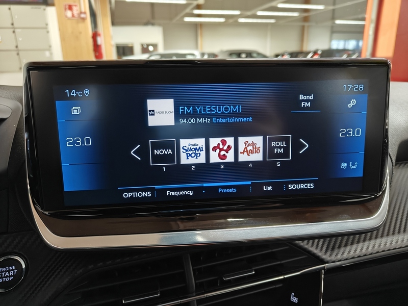 Peugeot 208 vaihtoauto