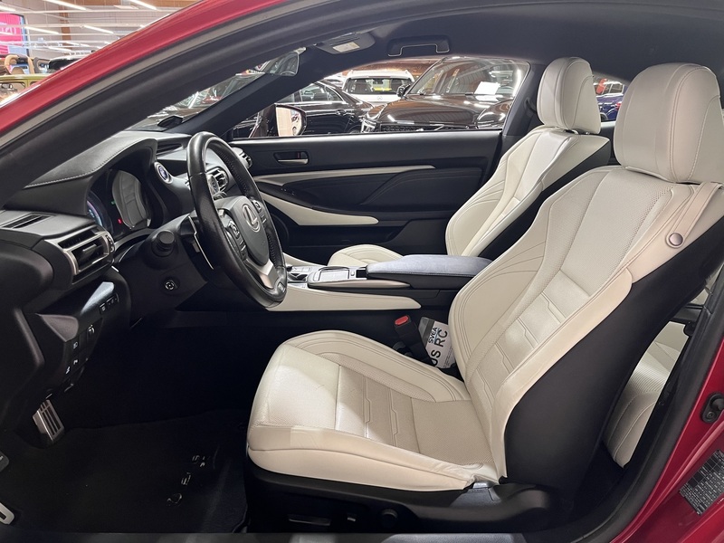 Lexus RC vaihtoauto