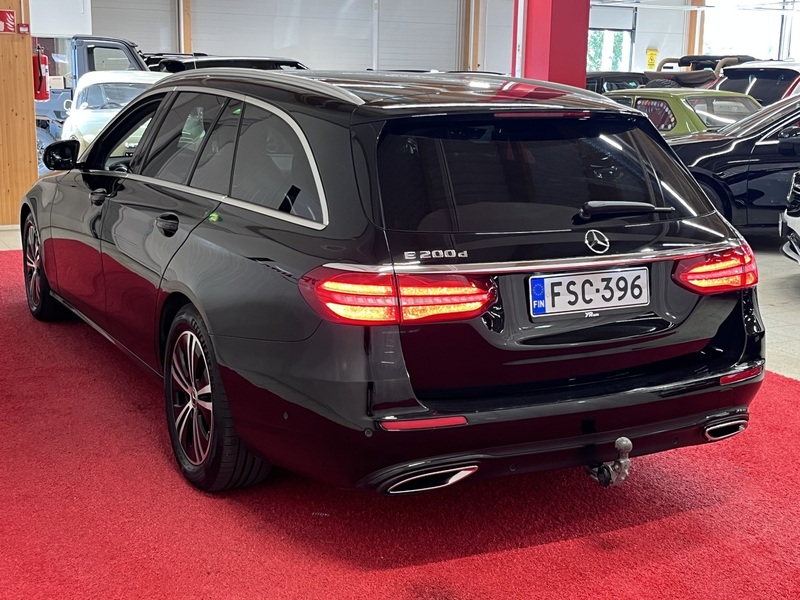 Mercedes-Benz E vaihtoauto