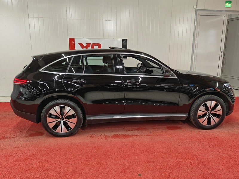 Mercedes-Benz EQC vaihtoauto