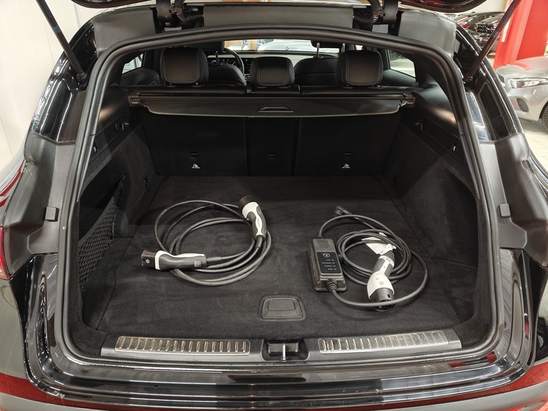 Mercedes-Benz EQC vaihtoauto