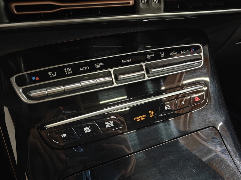 Mercedes-Benz EQC vaihtoauto