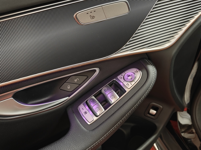 Mercedes-Benz EQC vaihtoauto