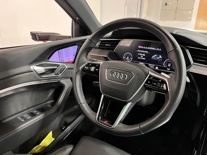 Audi e-tron vaihtoauto