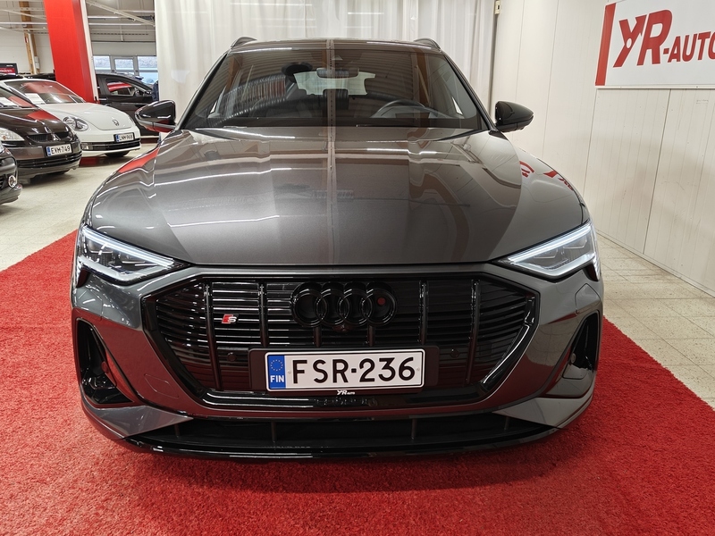 Audi e-tron vaihtoauto