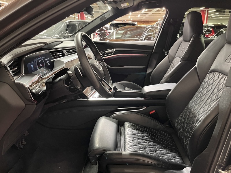 Audi e-tron vaihtoauto