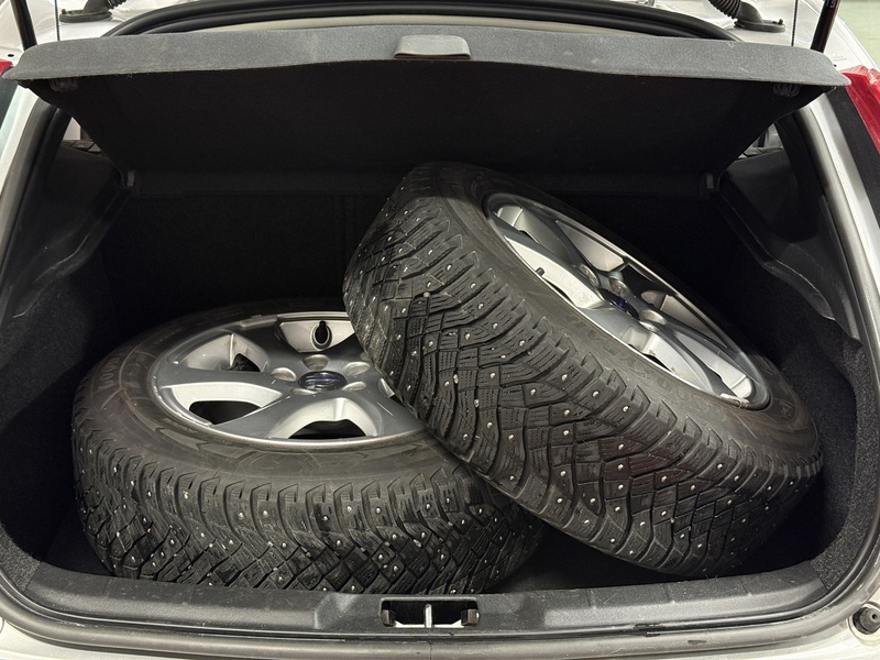 Volvo V40 Cross Country vaihtoauto