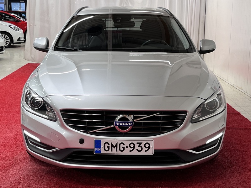 Volvo V60 vaihtoauto