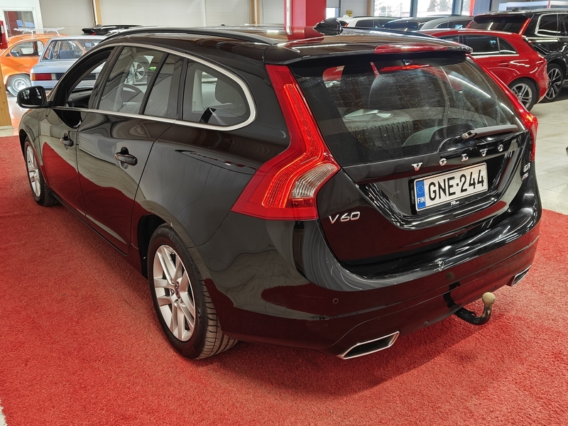 Volvo V60 vaihtoauto