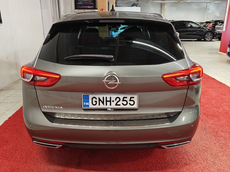 Opel Insignia vaihtoauto