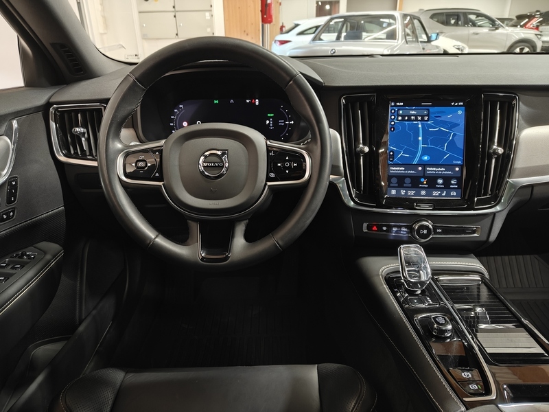 Volvo V90 vaihtoauto