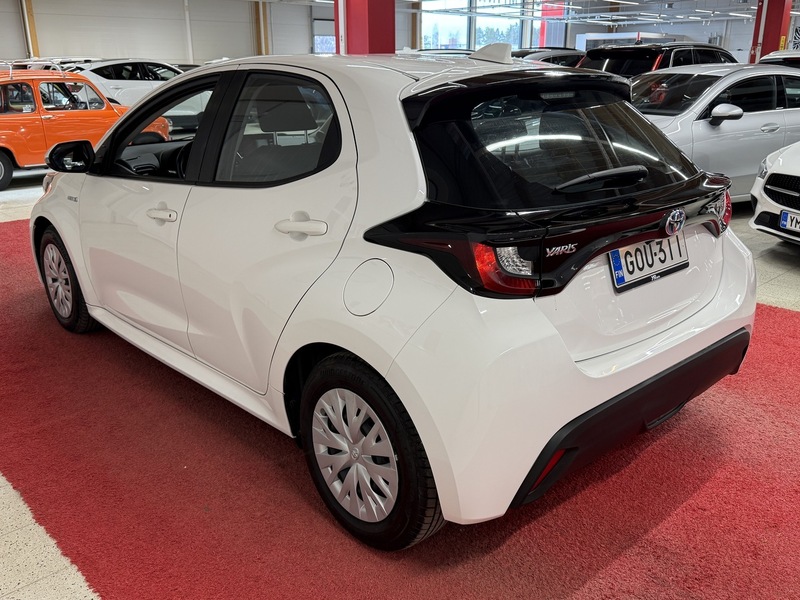 Toyota Yaris vaihtoauto