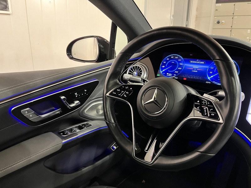 Mercedes-Benz EQS vaihtoauto