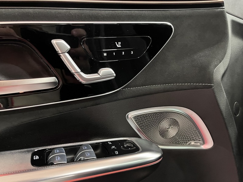 Mercedes-Benz EQE vaihtoauto