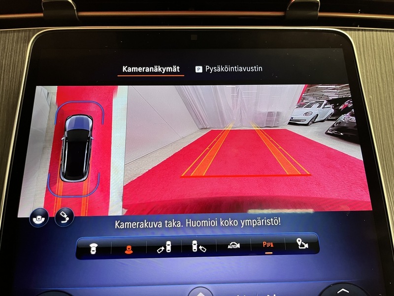 Mercedes-Benz EQE vaihtoauto