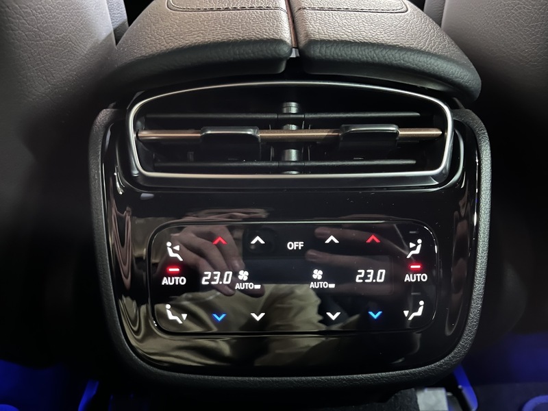 Mercedes-Benz EQE vaihtoauto