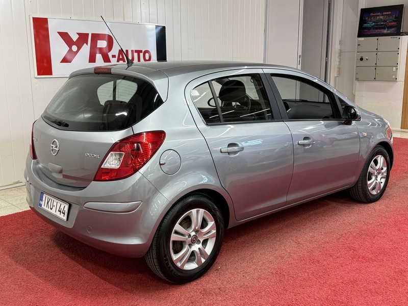 Opel Corsa vaihtoauto