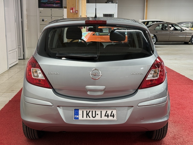 Opel Corsa vaihtoauto
