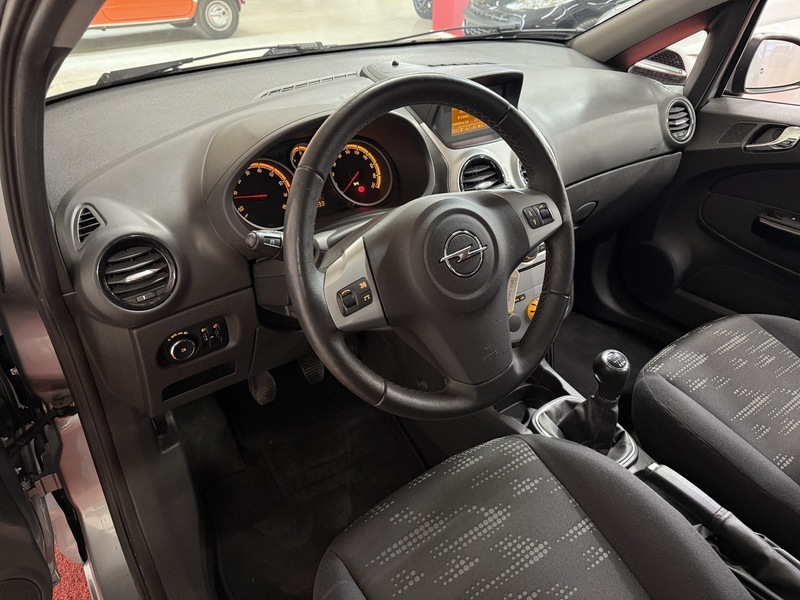 Opel Corsa vaihtoauto