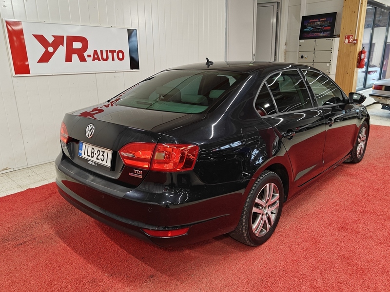 Volkswagen Jetta vaihtoauto