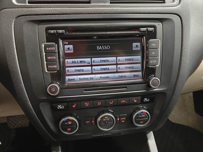 Volkswagen Jetta vaihtoauto