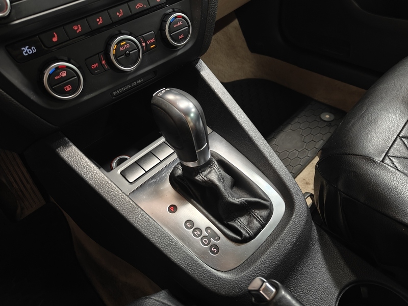 Volkswagen Jetta vaihtoauto