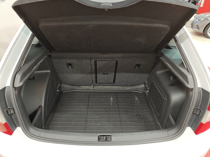 Skoda Rapid vaihtoauto