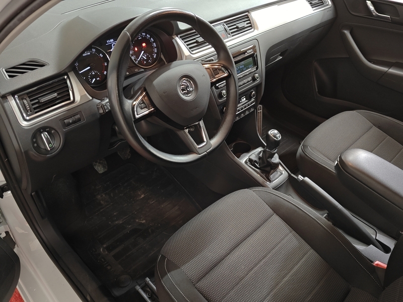 Skoda Rapid vaihtoauto