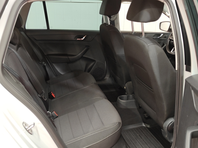 Skoda Rapid vaihtoauto