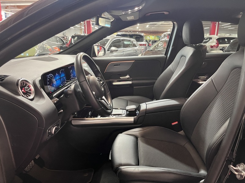 Mercedes-Benz EQA vaihtoauto