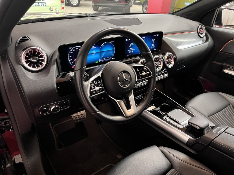 Mercedes-Benz EQA vaihtoauto