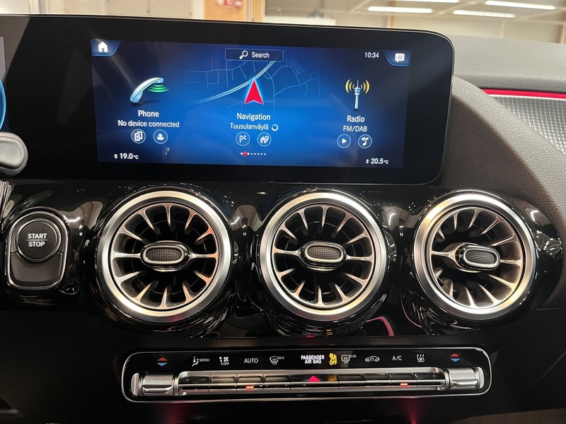 Mercedes-Benz EQA vaihtoauto