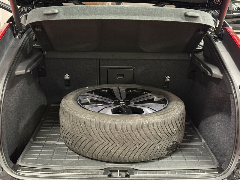 Volvo C40 vaihtoauto