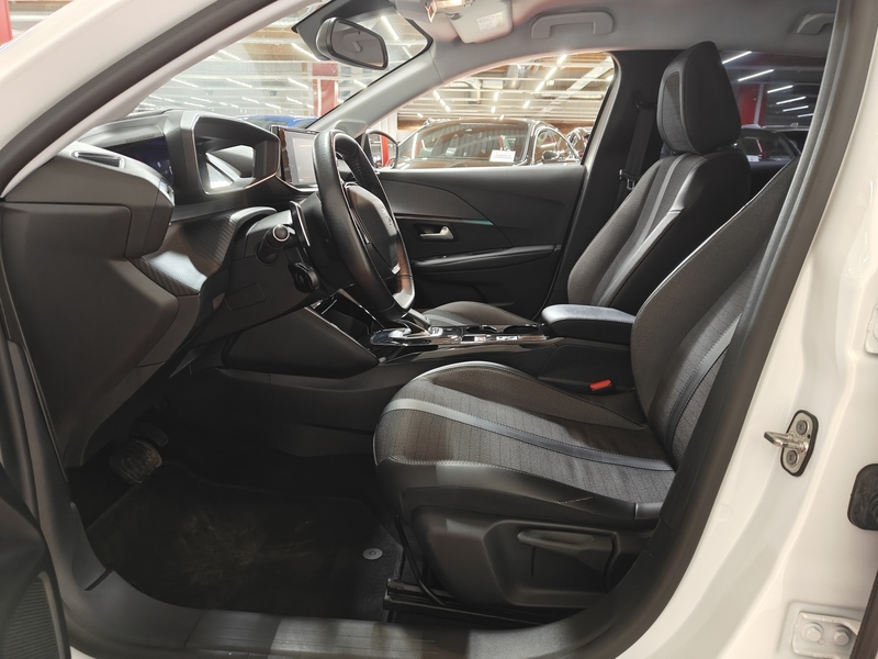 Peugeot 208 vaihtoauto