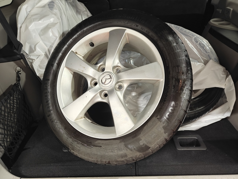 Mitsubishi Grandis vaihtoauto