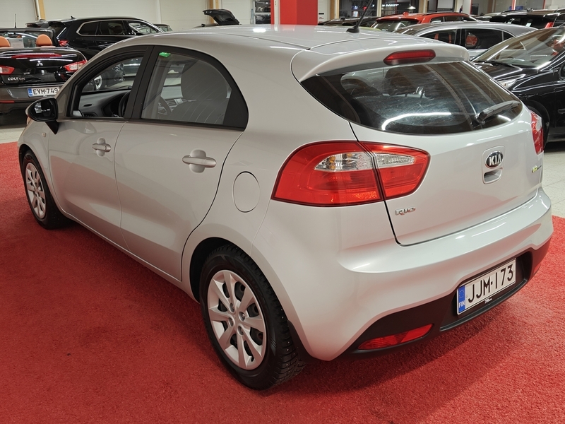 Kia Rio vaihtoauto