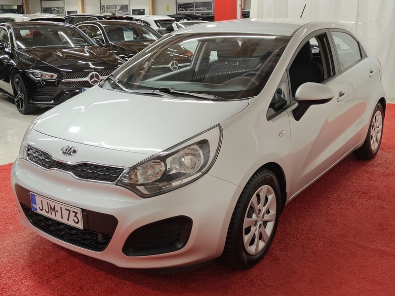 Kia Rio vaihtoauto