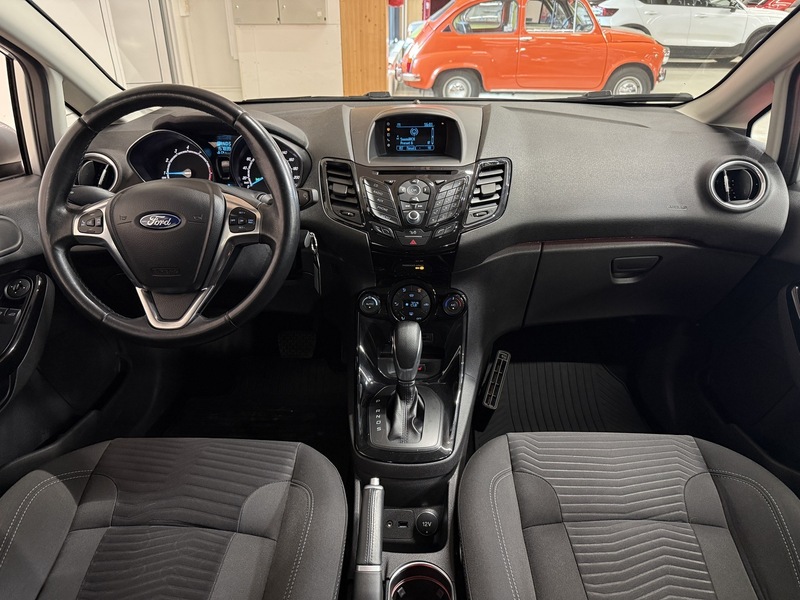 Ford Fiesta vaihtoauto