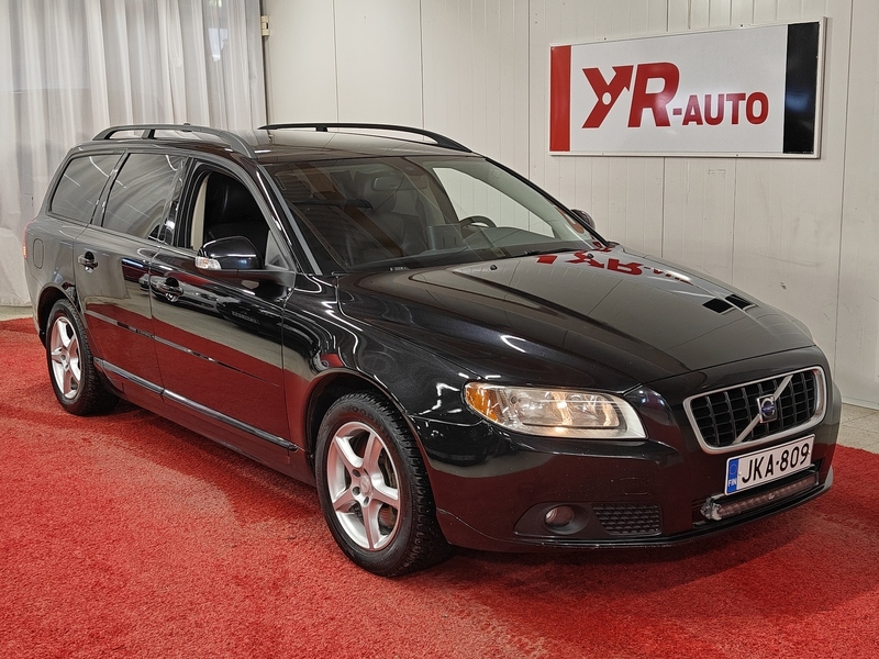 Volvo V70 vaihtoauto