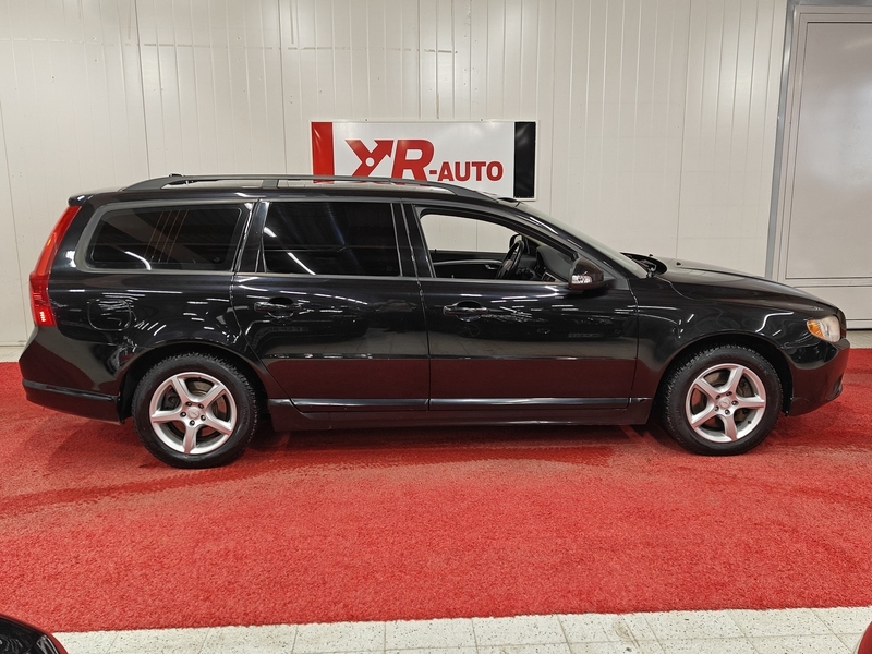 Volvo V70 vaihtoauto