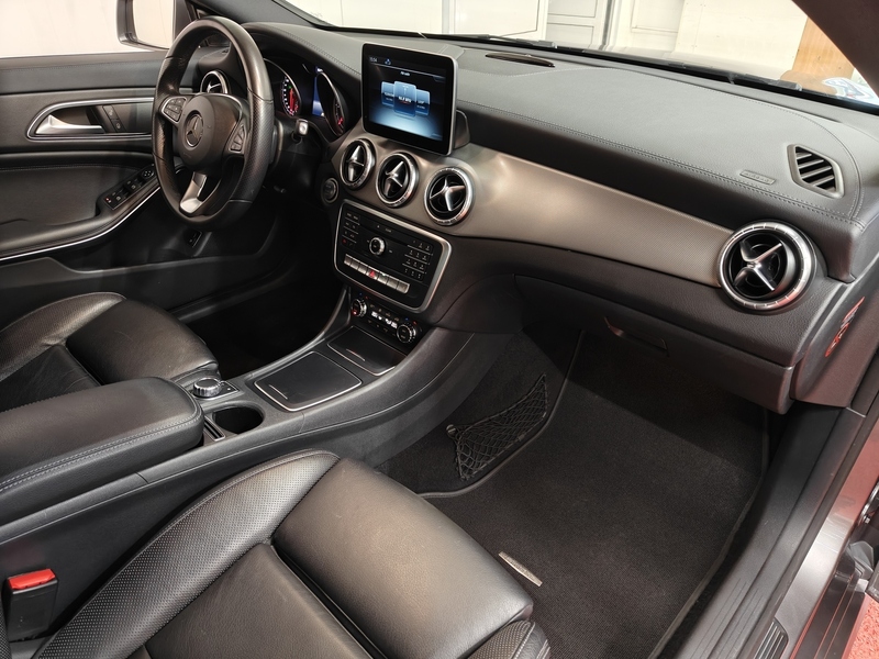 Mercedes-Benz CLA-sarja vaihtoauto