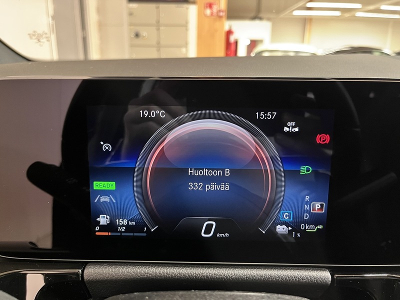 Mercedes-Benz GLA vaihtoauto