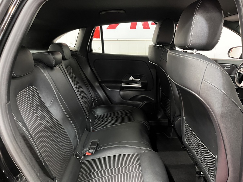 Mercedes-Benz GLA vaihtoauto