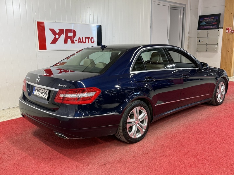 Mercedes-Benz E vaihtoauto