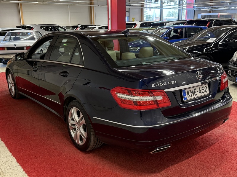 Mercedes-Benz E vaihtoauto