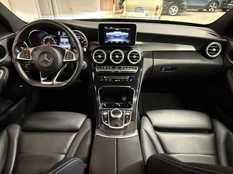 Mercedes-Benz C vaihtoauto