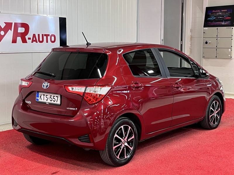 Toyota Yaris vaihtoauto